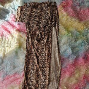 Matching snake skin shirt and crop top set